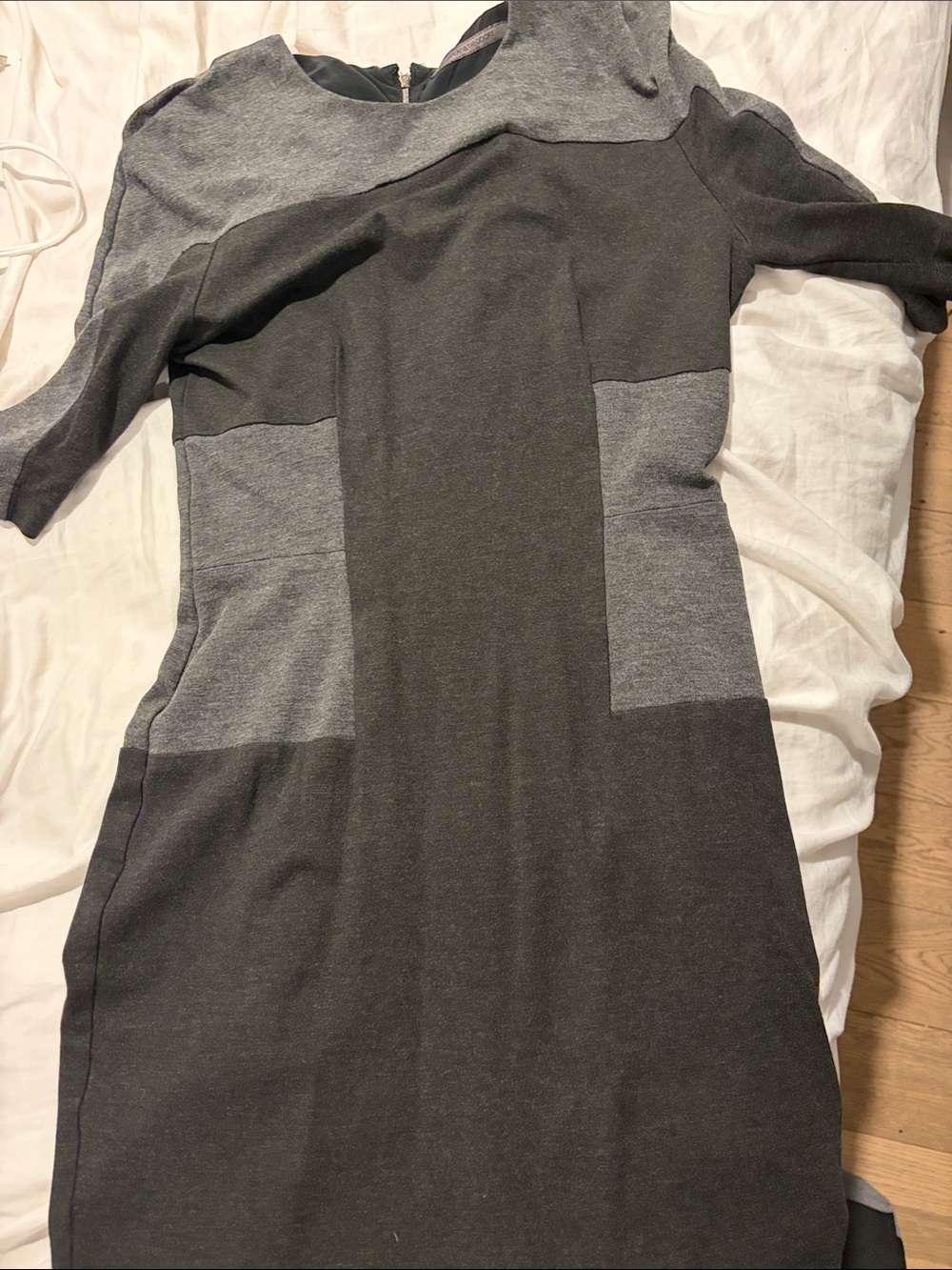 Scanlan Theodore Two-Tone Gray Crewneck Sweater Dress